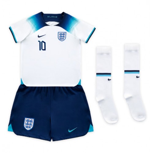 England Raheem Sterling #10 Hjemmedraktsett Barn VM 2022 Kortermet (+ Korte bukser) England Raheem Sterling #10 Hjemmedraktsett Barn VM 2022 Kortermet (+ Korte bukser)